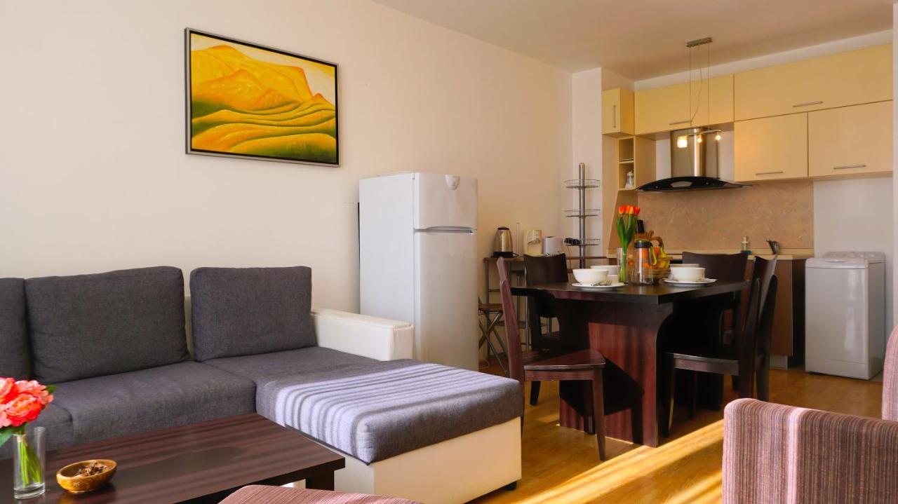 Каварна Хилс Апартаменти - Kavarna Hills Apartments ภายนอก รูปภาพ