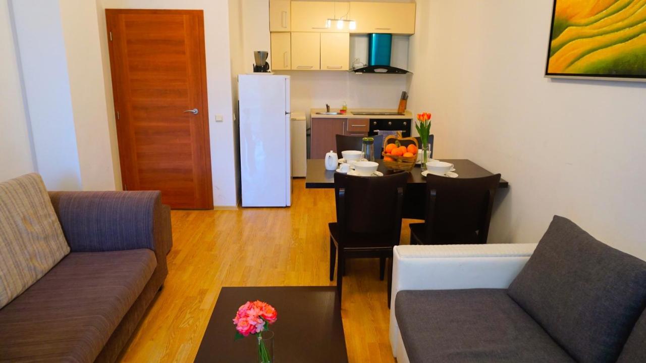 Каварна Хилс Апартаменти - Kavarna Hills Apartments ภายนอก รูปภาพ