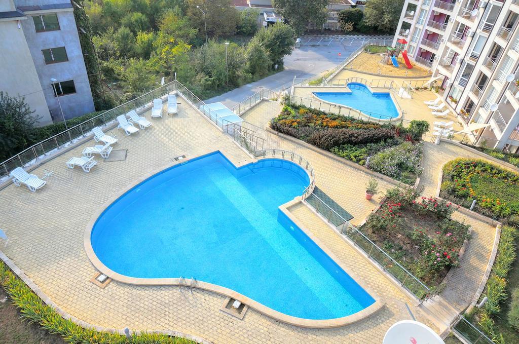 Каварна Хилс Апартаменти - Kavarna Hills Apartments ภายนอก รูปภาพ