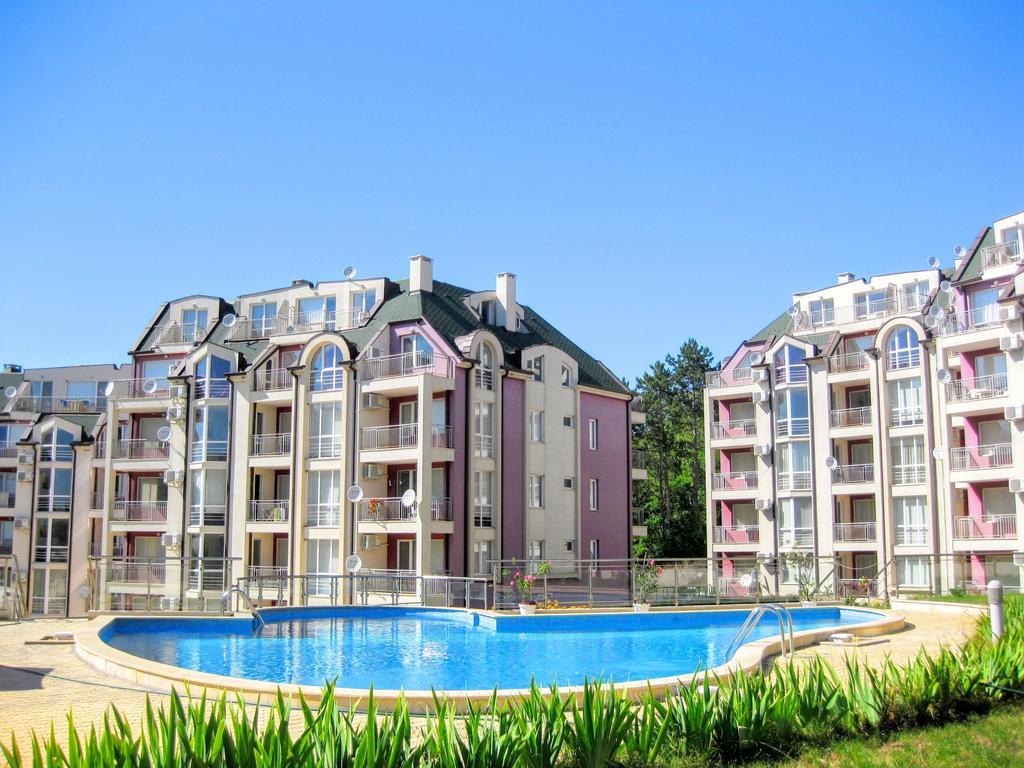 Каварна Хилс Апартаменти - Kavarna Hills Apartments ภายนอก รูปภาพ