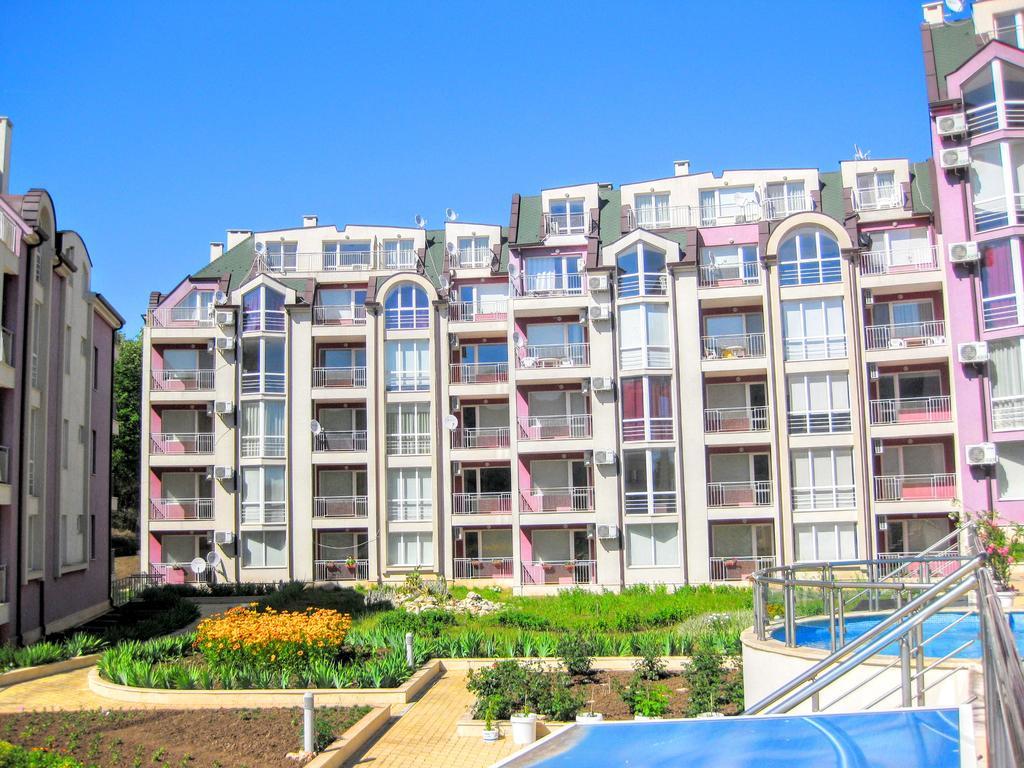 Каварна Хилс Апартаменти - Kavarna Hills Apartments ภายนอก รูปภาพ